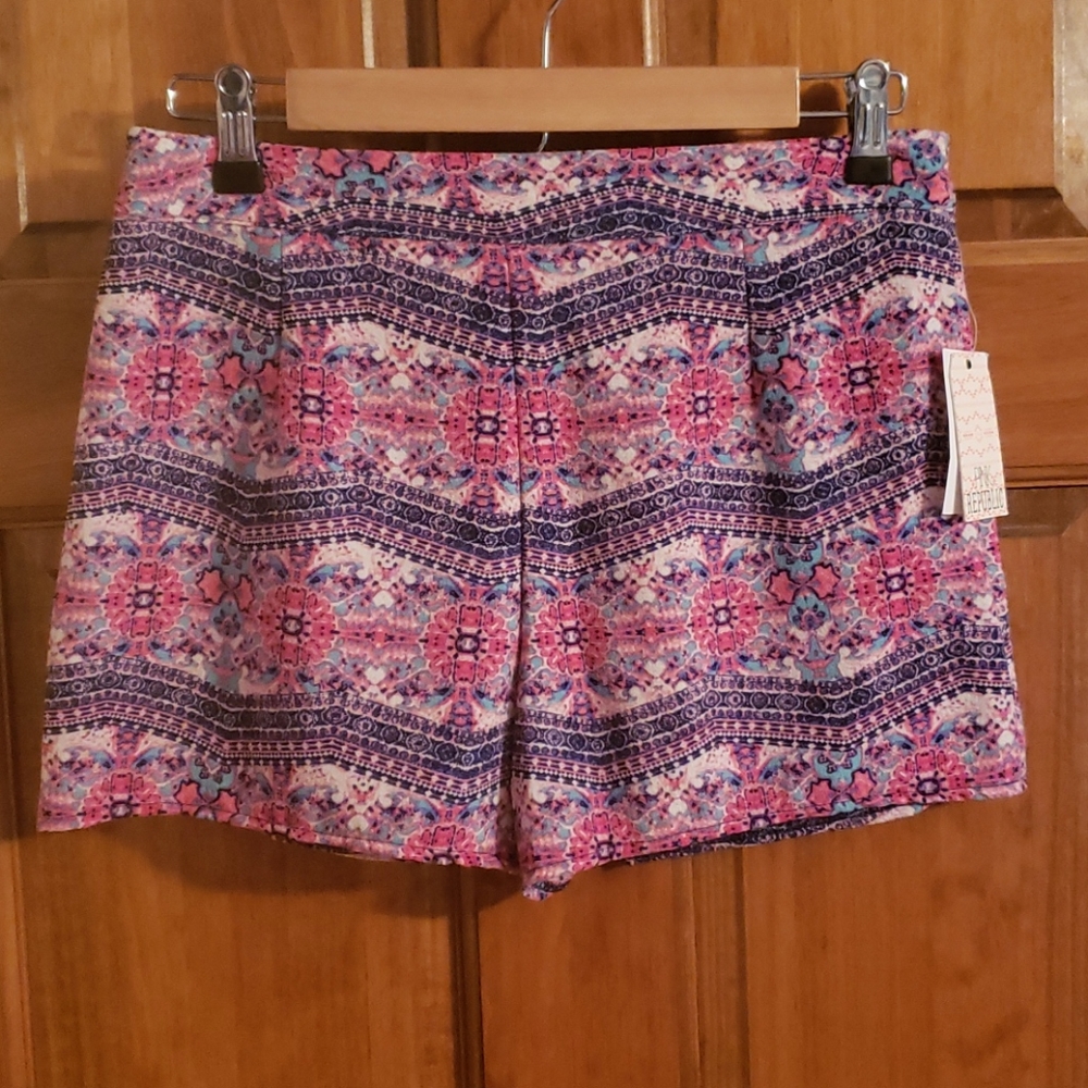 Women's Skorts